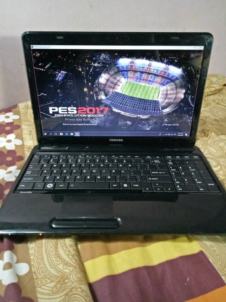 Jasa Pemeliharaan Laptop merek Toshiba M840 Perbaikan dan penggantian alat