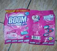 BOOM DETERGEN PEMBERSIH PAKAIAN 260 GR