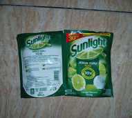 SUNLIGHT SABUN CUCI PEMBERSIH PIRING REFILL 650 ML