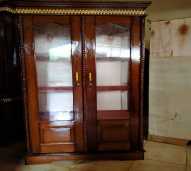 Lemari Buku 2 Pintu Kaca