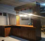 Meja Bar