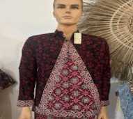 Baju Batik Tradisional